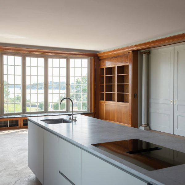 beautiful house, interior, view of the kitchen